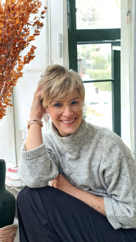 Laura Stapf-Müller, Selbstfindung, Achtsamkeit, La'Grafie