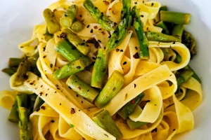 Pasta mit Spargel, Grüner Spargel, Fallstaff Rezept, schnell, einfach, lecker, lagrafie, Spargelrezept
